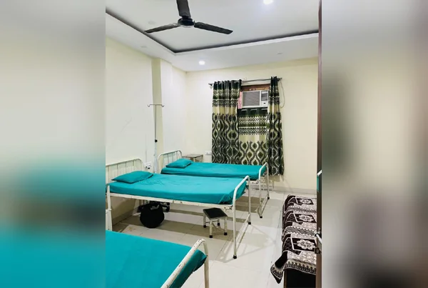 New Jackson Hospital at B-3 Before Naher, Sector 16 Rohini